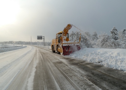 ロータリーによる除雪