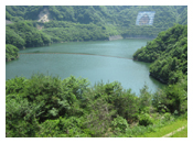 展望スペースから見た鬼の絵