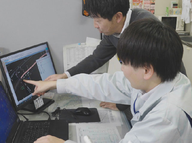 仕事の様子写真3