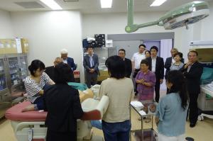 県立広島大学三原キャンパスを調査する総務委員会