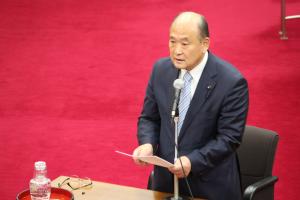 総括審査会質問（安部泰男委員）