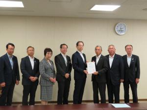 横山取締役兼常務