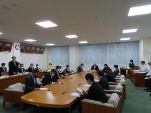 議会運営委員会の写真