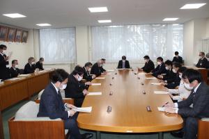 議会運営委員会の写真