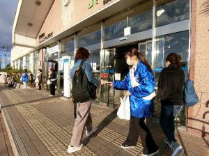 世界エイズデー街頭キャンペーン