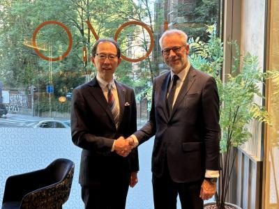 ハーガル官房長官表敬訪問