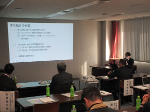 ハイテクプラザ渡邊副主任研究員