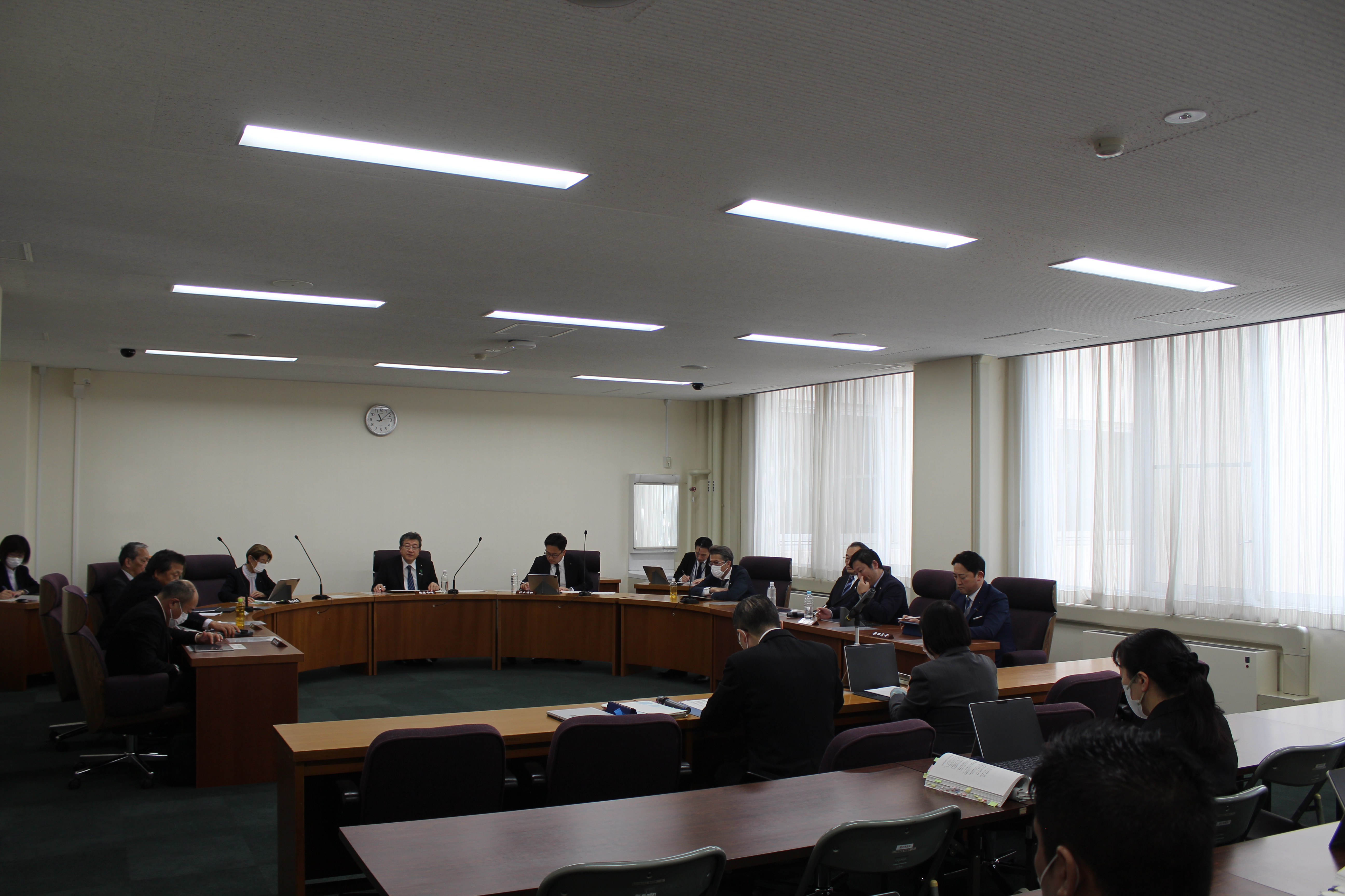 商労文教委員会の写真