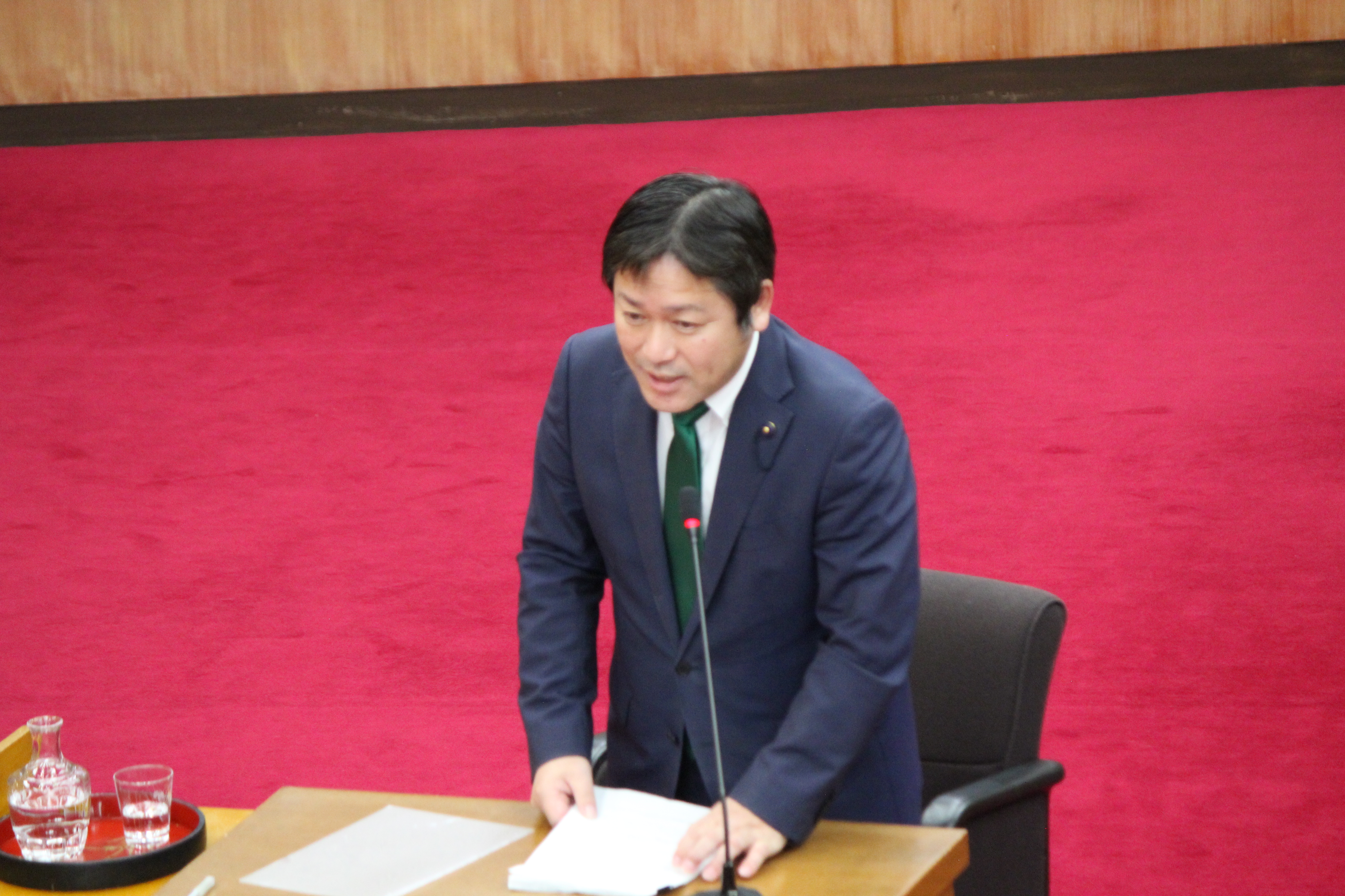 鳥居作弥議員の写真