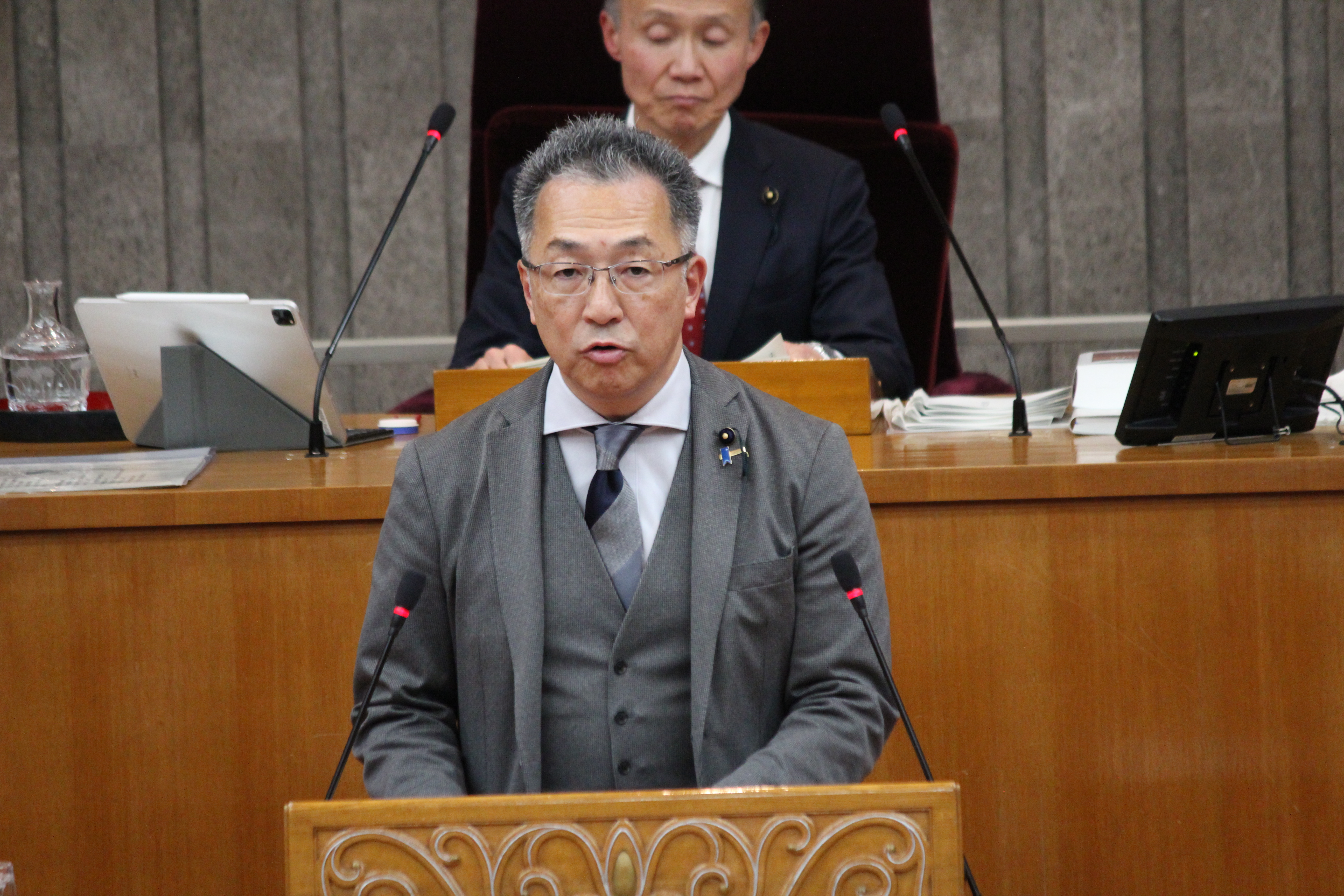 企画環境委員長報告の写真