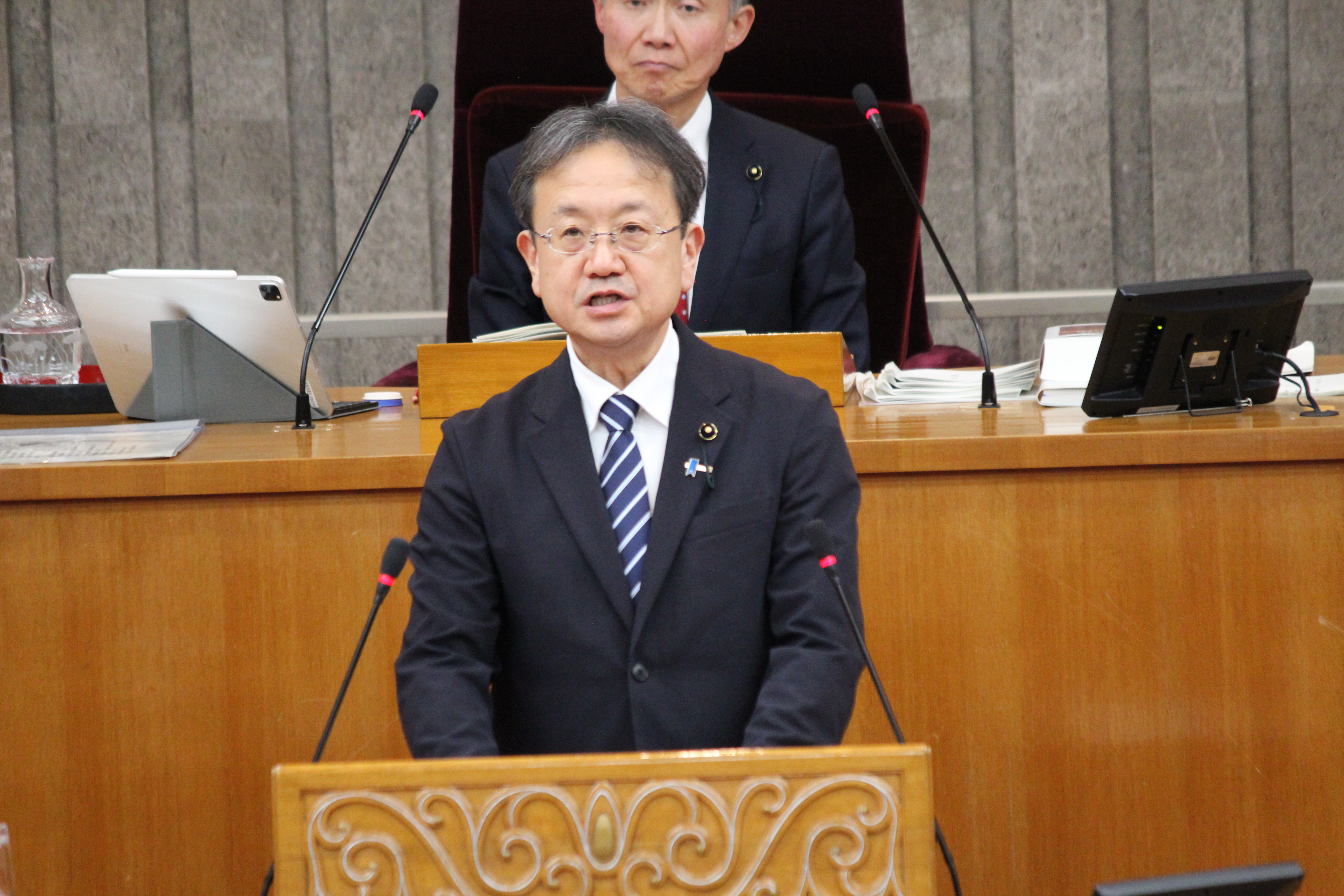 農林水産委員長報告の写真