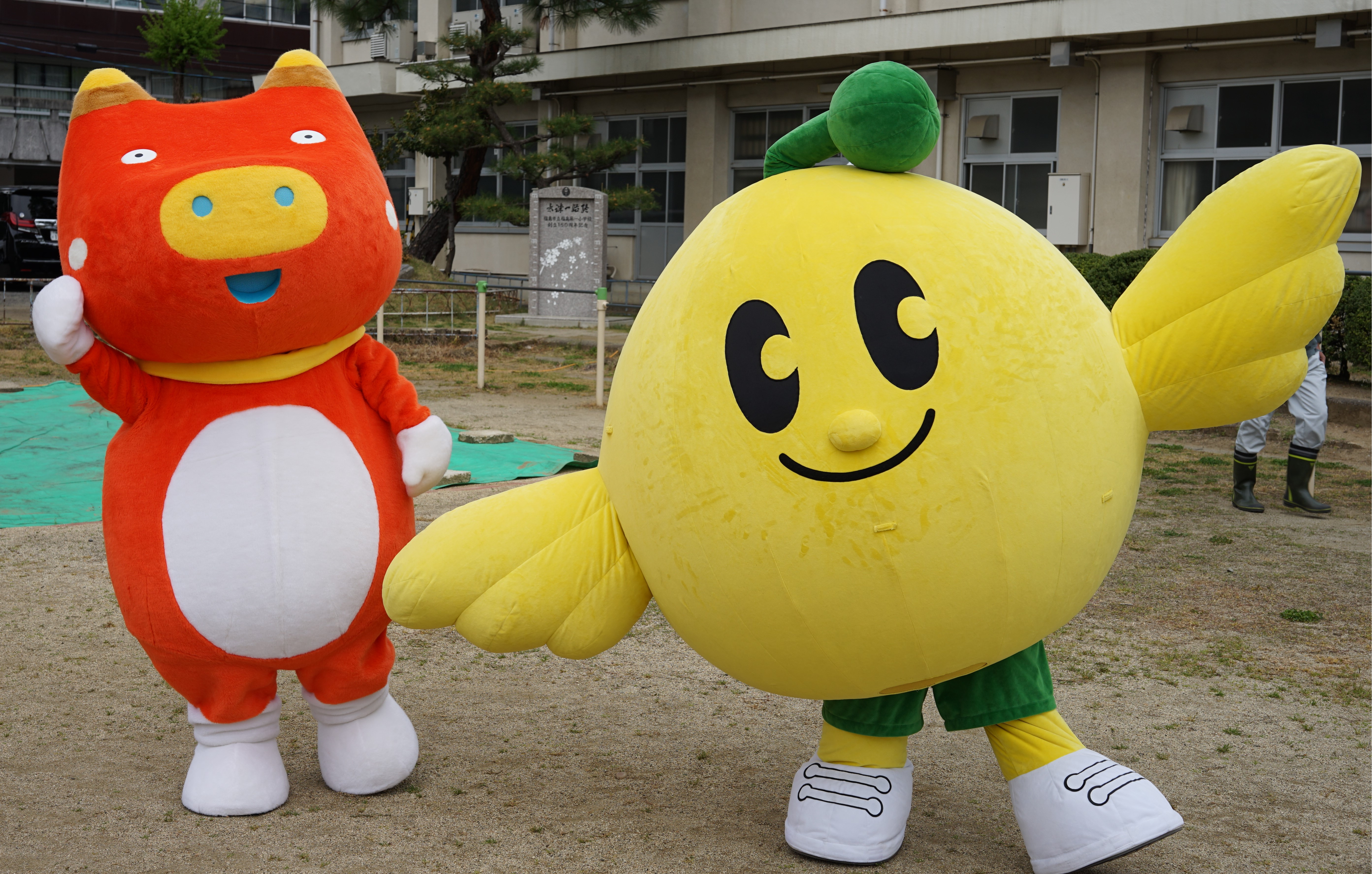 キビタンとベコ太郎