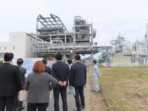 いわき市中部浄化センターの視察を行う地球温暖化・災害に強い県づくり対策特別委員会