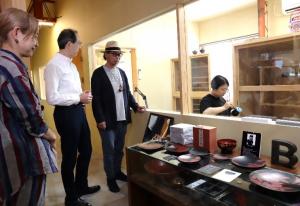 (株)関美工堂訪問写真2