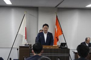 一般質問（誉田憲孝議員）の写真