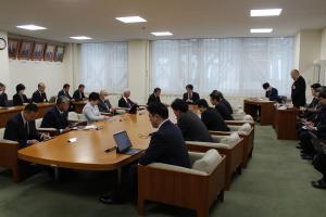 議会運営委員会の写真