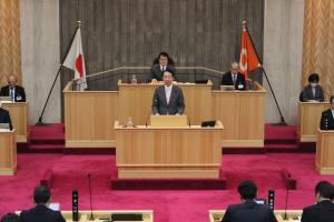 商労文教委員長の写真