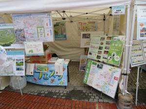 出展の様子２