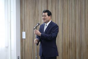 年度初めの議長訓示の写真