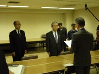 厳重抗議（東京電力）