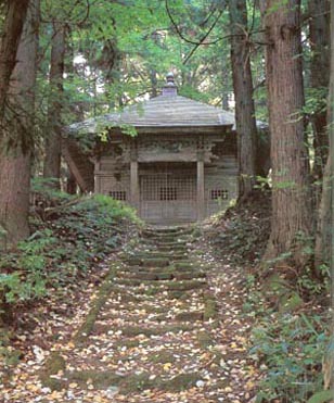 旧大法院薬師堂