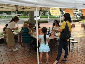 赤べこ等の絵付け体験