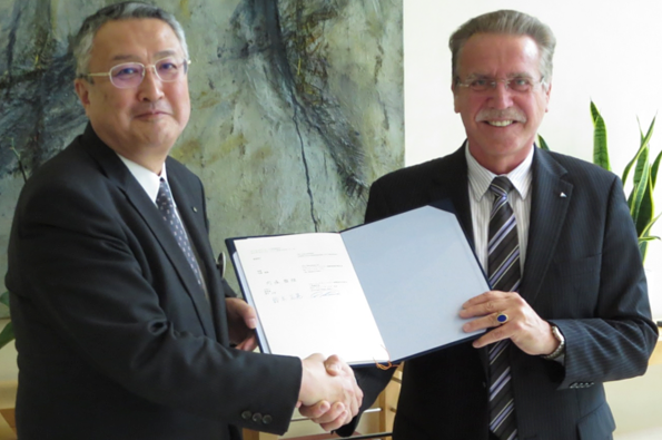 テュフ・ラインランドとの連携