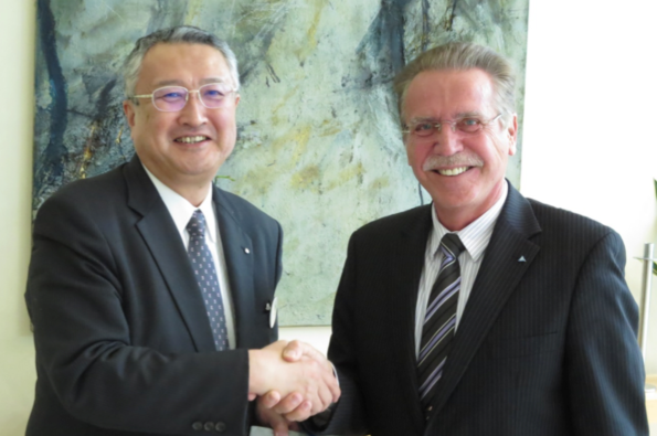 テュフ・ラインランドとの連携